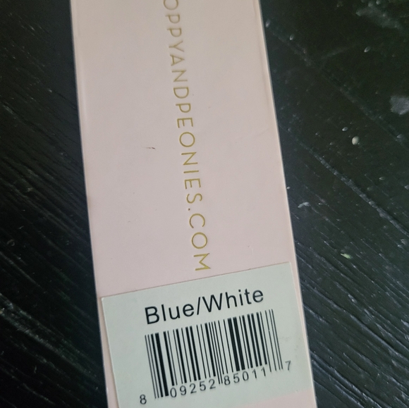 Poppy and Peonies NEW reversible bucket hat - Picture 6 of 6